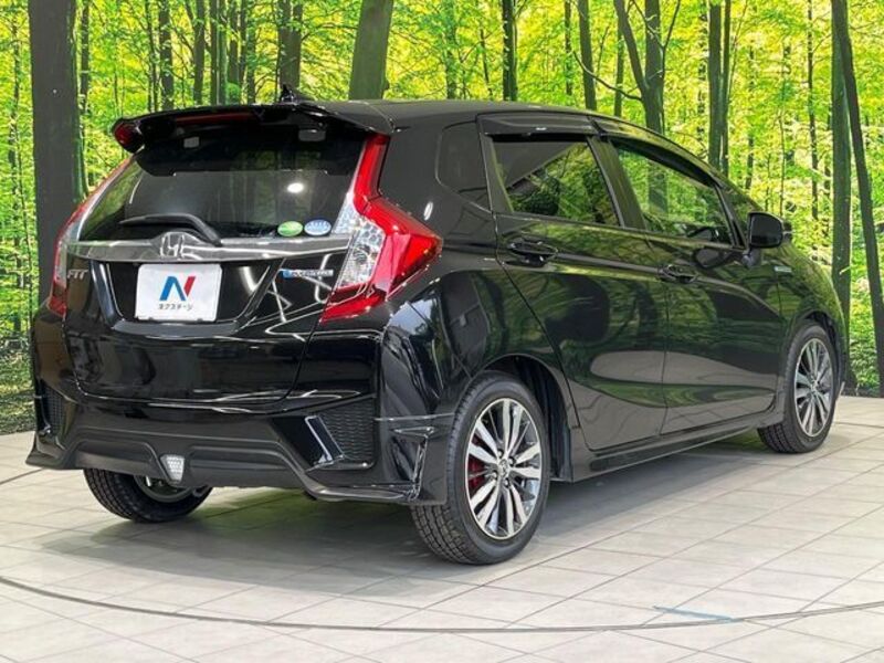 FIT HYBRID