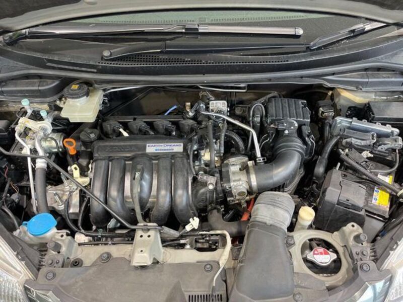 FIT HYBRID