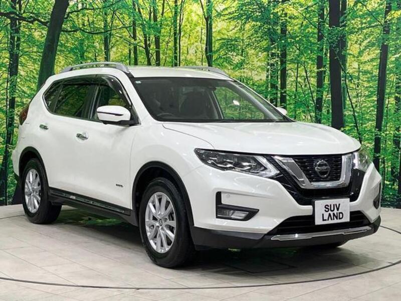 X-TRAIL