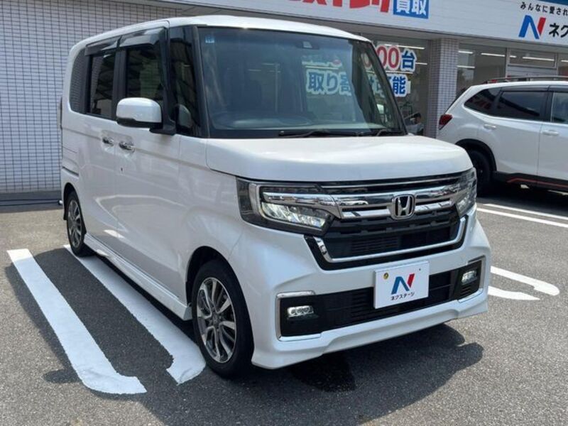 N BOX CUSTOM