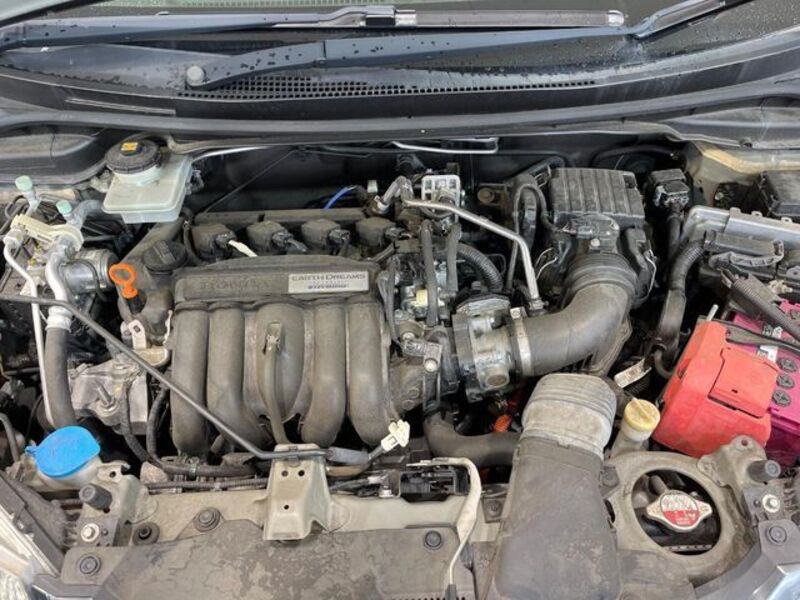 FIT HYBRID