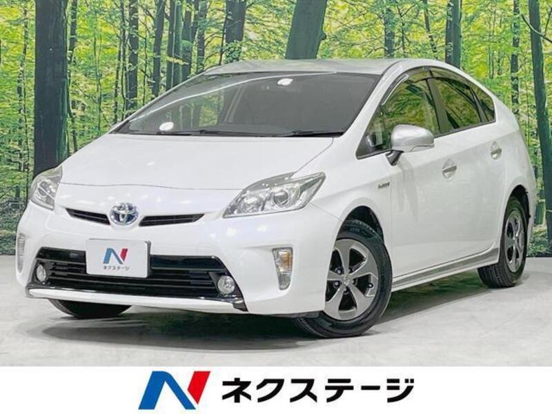 TOYOTA PRIUS