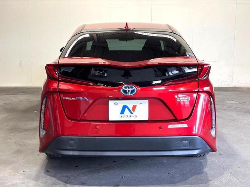 PRIUS PHV