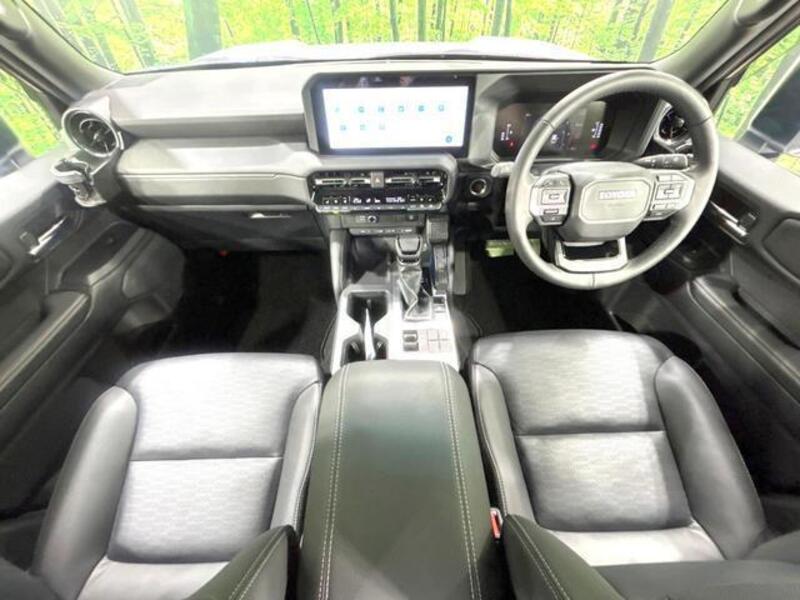 LAND CRUISER 250