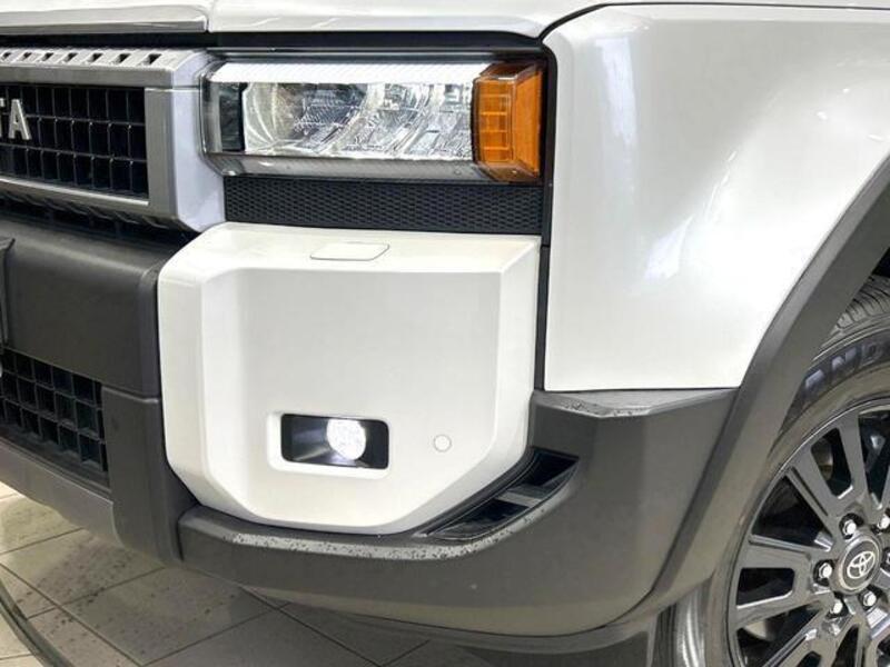 LAND CRUISER 250