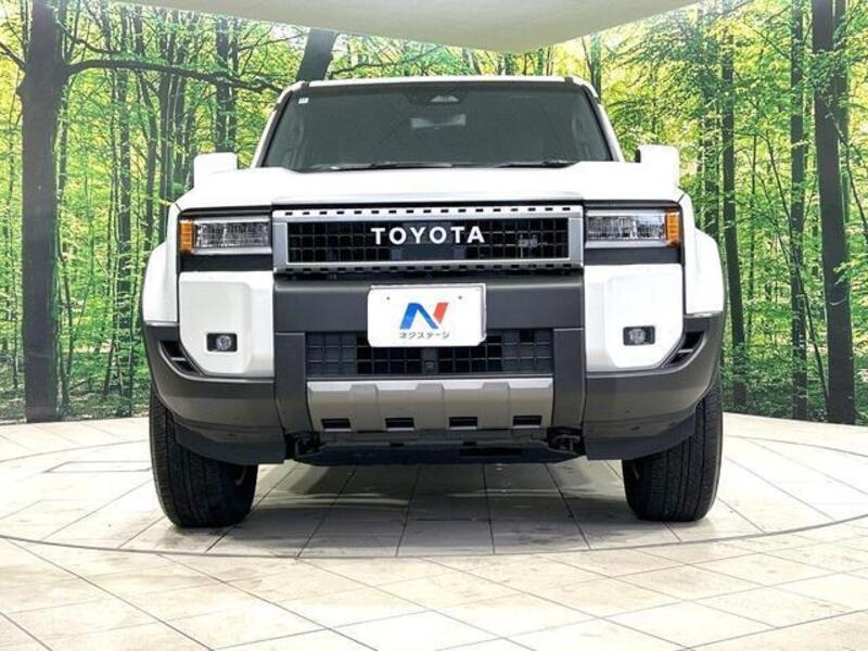 LAND CRUISER 250