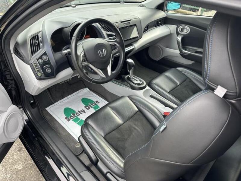 CR-Z