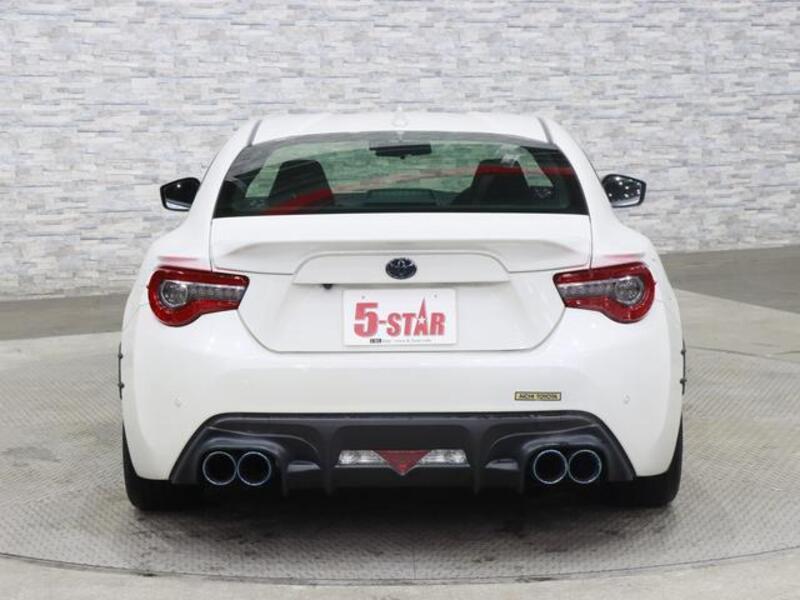 86