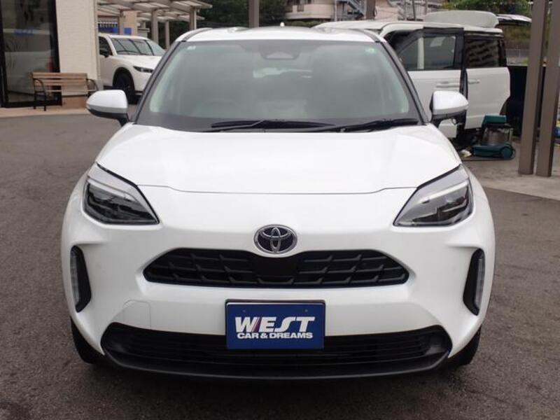 YARIS CROSS