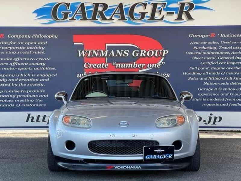 ROADSTER