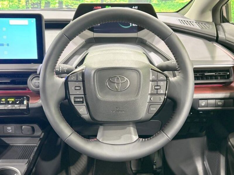 PRIUS PHV