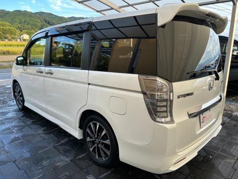 STEPWAGON SPADA