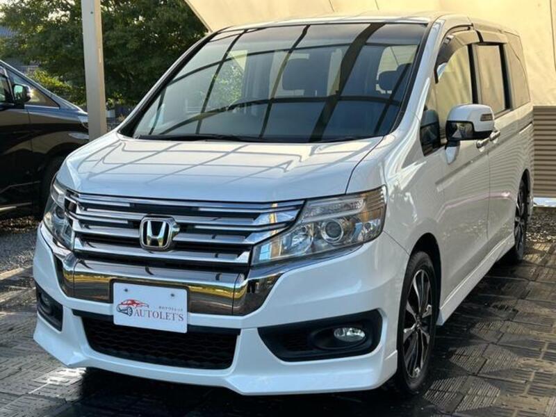 HONDA STEPWAGON SPADA
