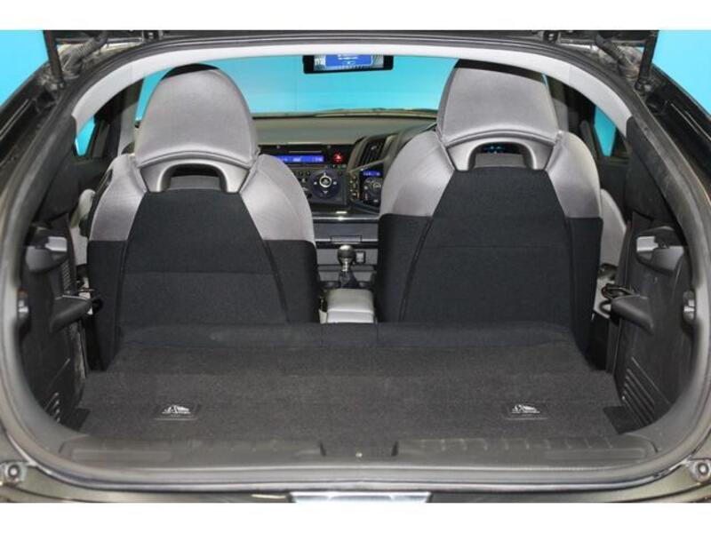 CR-Z