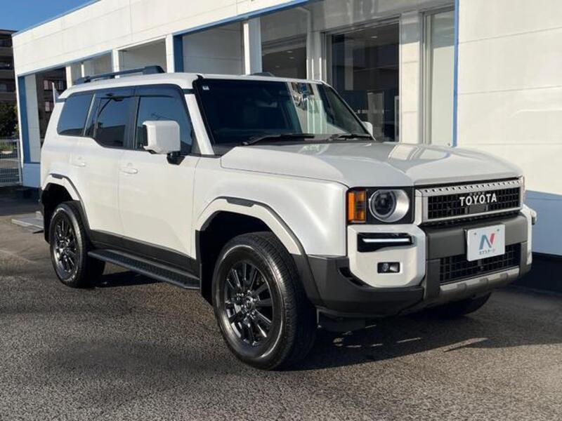 LAND CRUISER 250