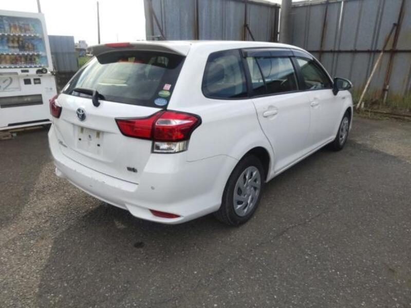 COROLLA FIELDER