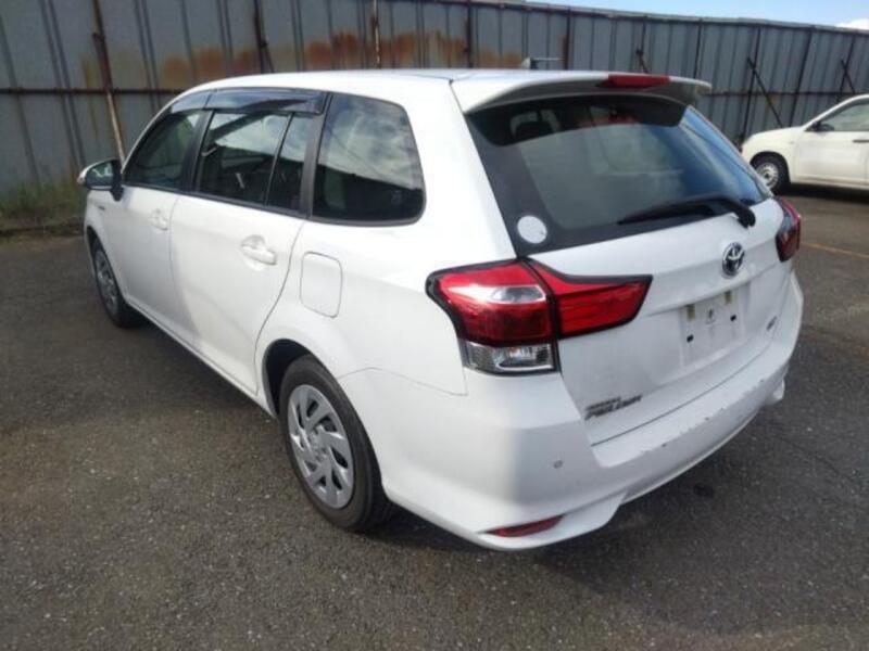 COROLLA FIELDER