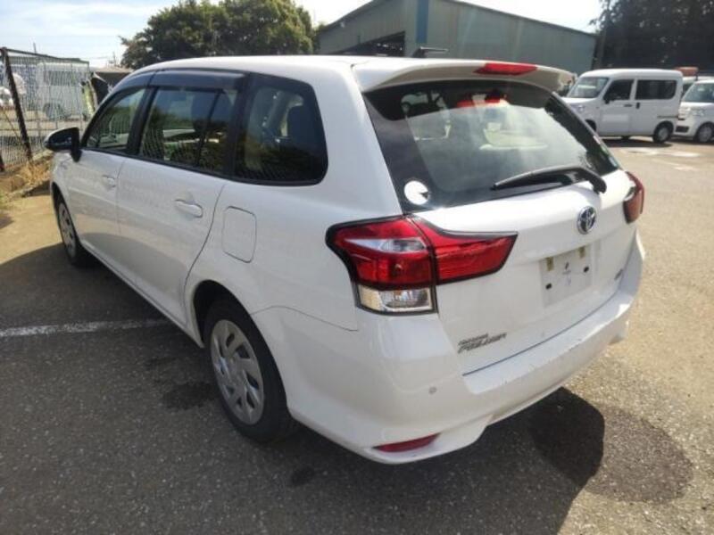 COROLLA FIELDER