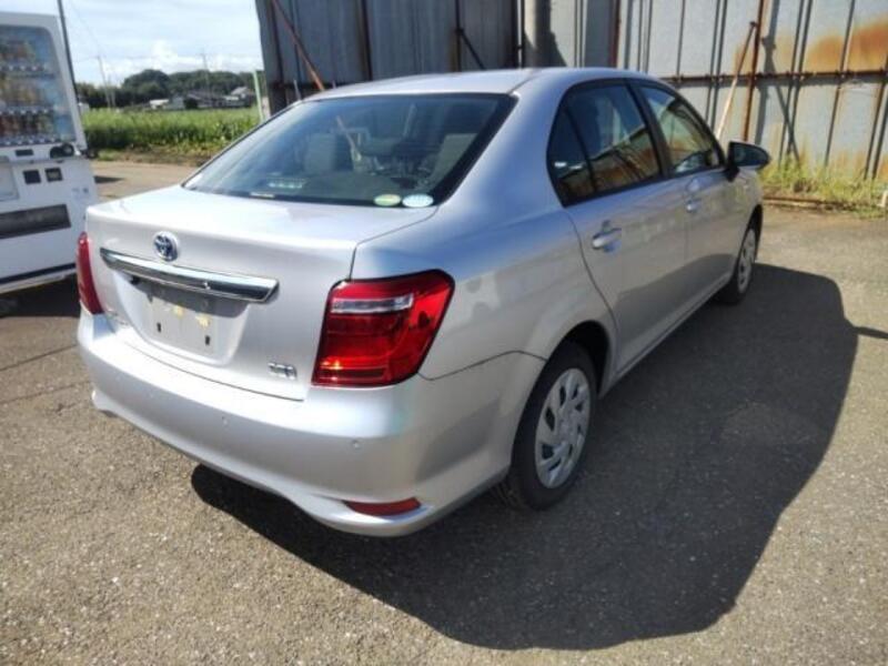 COROLLA AXIO
