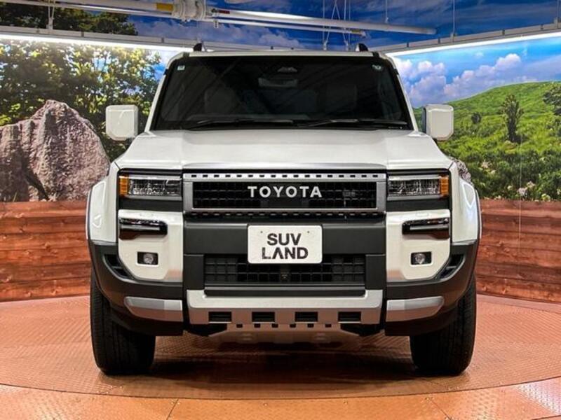 LAND CRUISER 250
