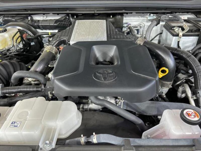 LAND CRUISER 250