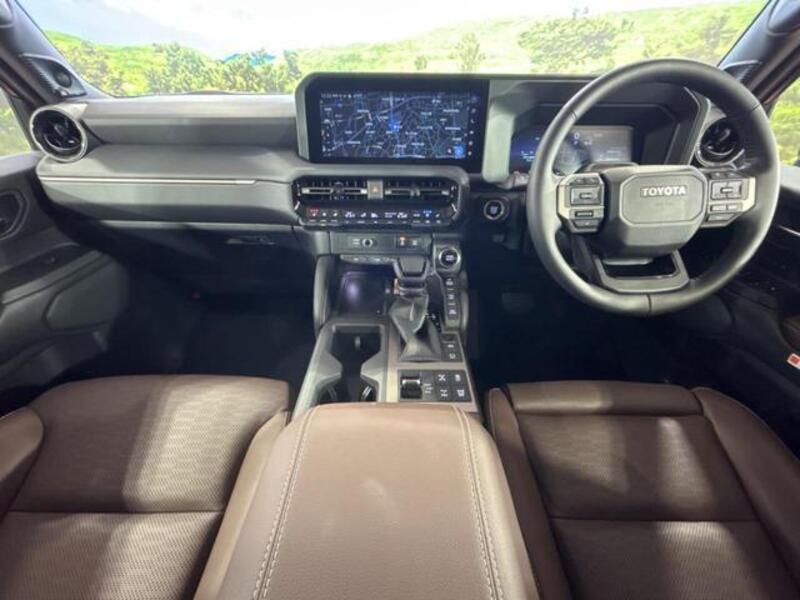LAND CRUISER 250