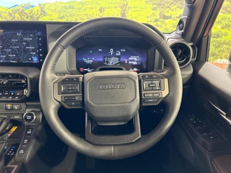 LAND CRUISER 250