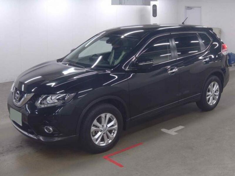 X-TRAIL
