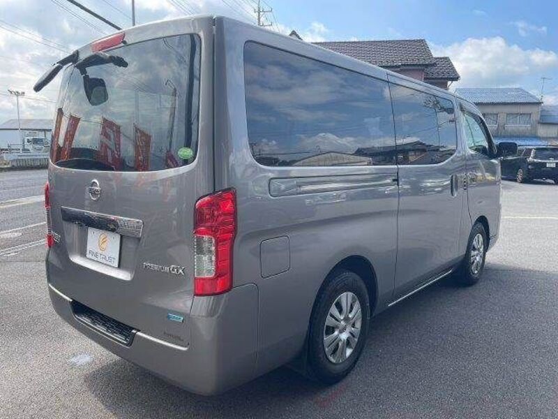 NV350 CARAVAN