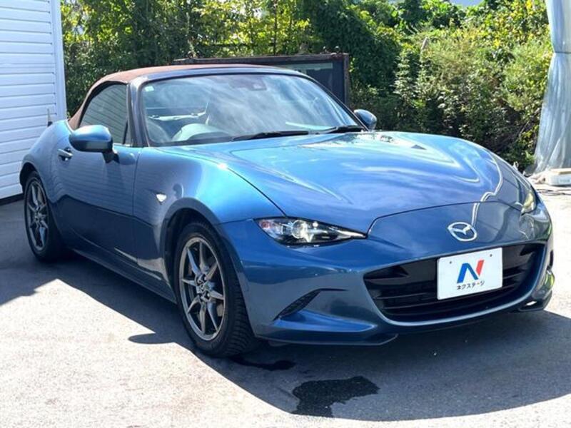 ROADSTER