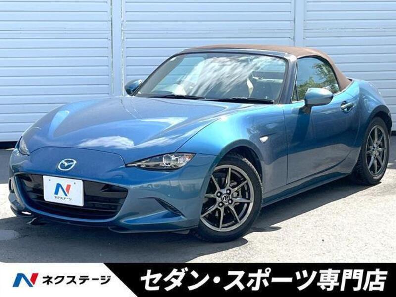 ROADSTER-0