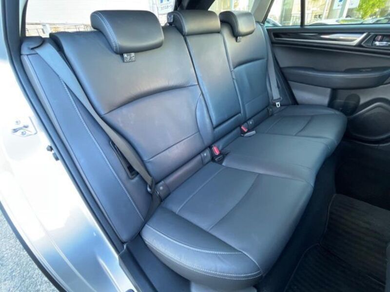 LEGACY OUTBACK