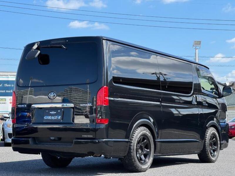 HIACE VAN
