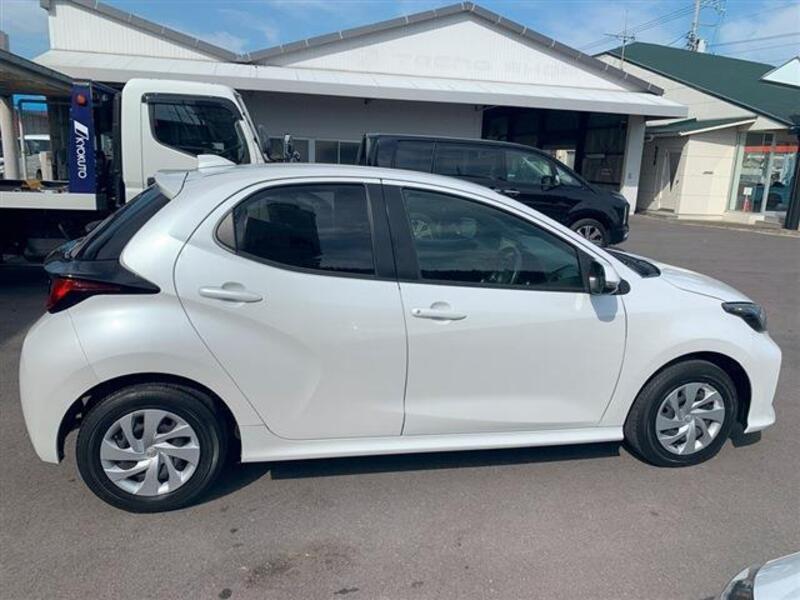 YARIS