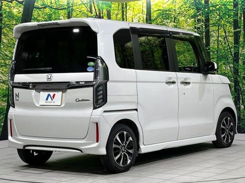 N BOX CUSTOM