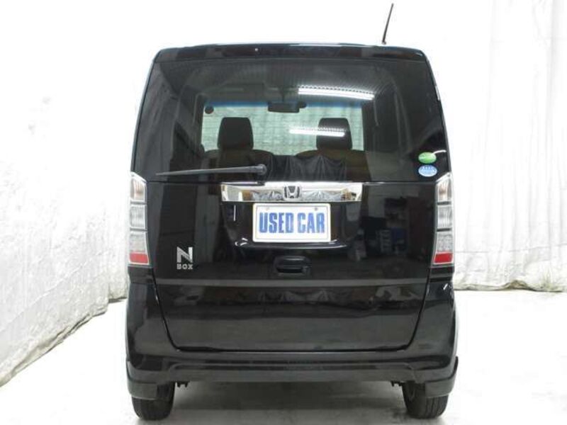 N BOX