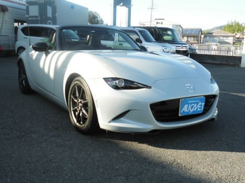 ROADSTER