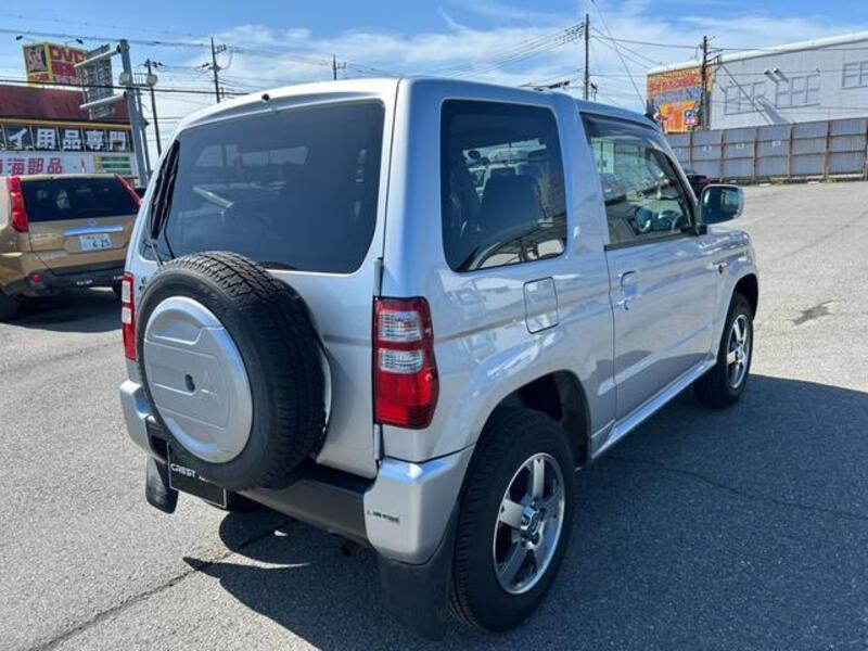 PAJERO MINI