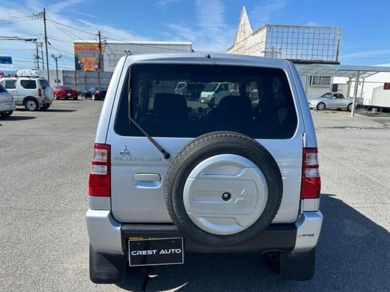PAJERO MINI