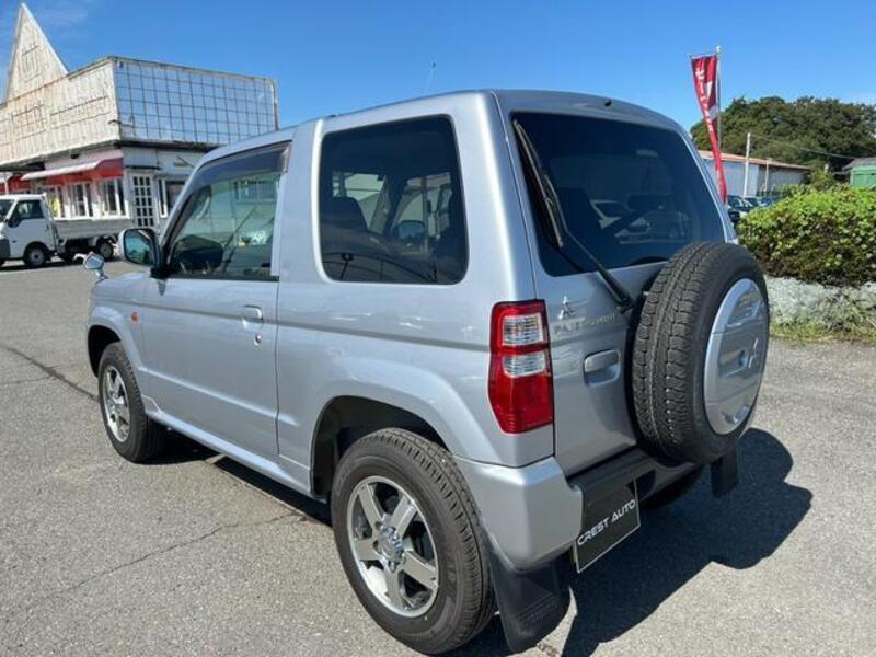 PAJERO MINI