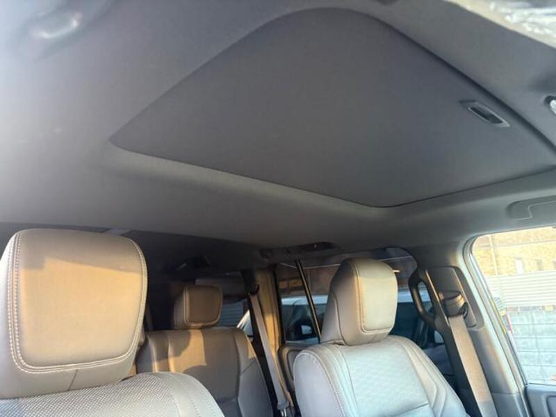 LAND CRUISER 250