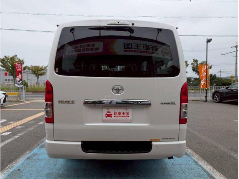 HIACE VAN