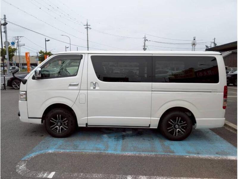 HIACE VAN
