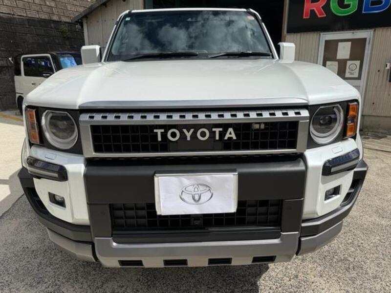 LAND CRUISER 250