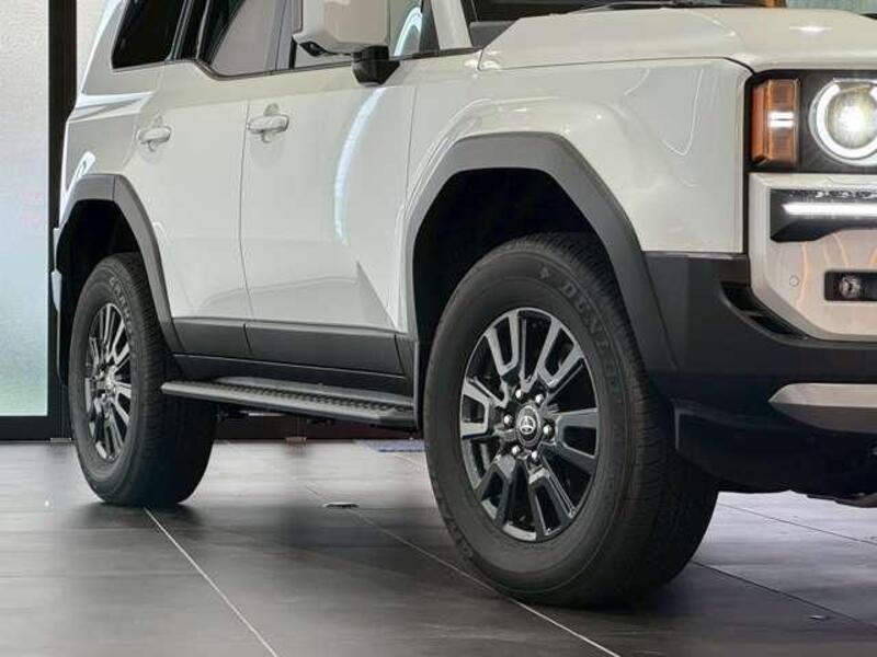 LAND CRUISER 250