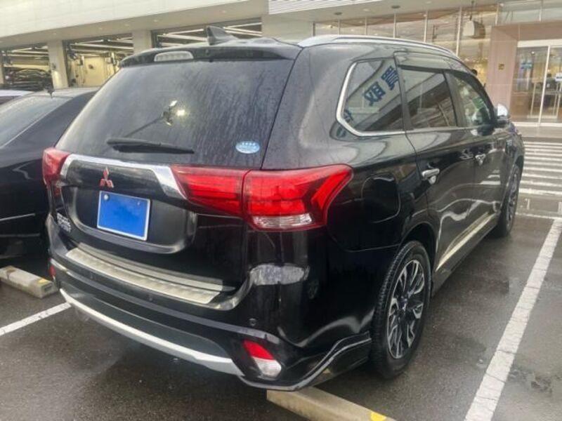 OUTLANDER PHEV