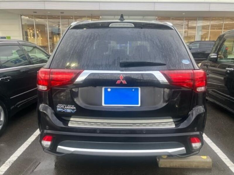 OUTLANDER PHEV