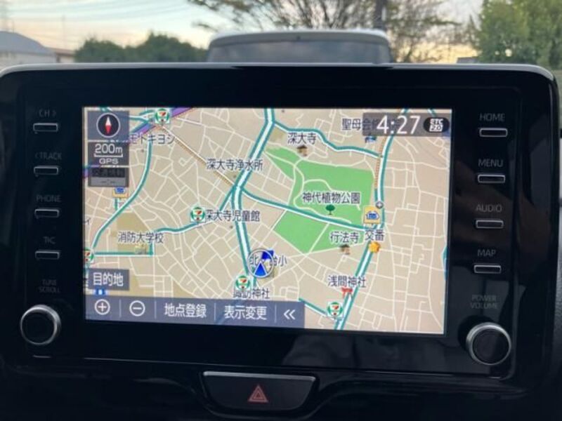 YARIS CROSS