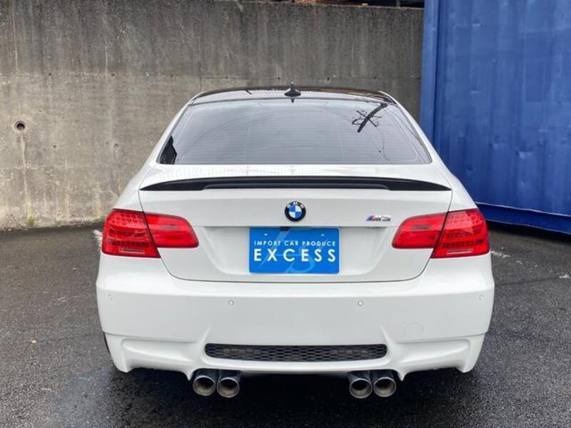 M3