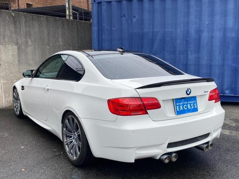 M3